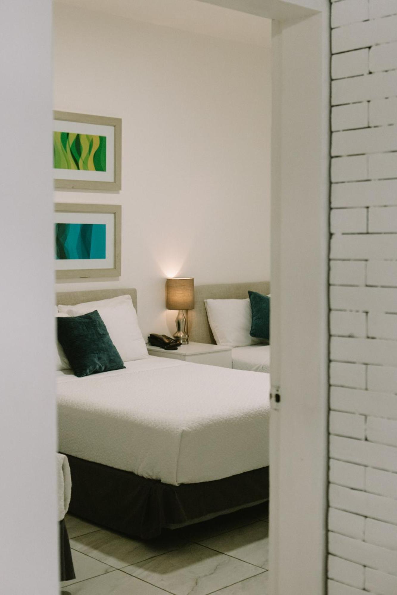 Manakin Hostal & Resto Manta Exterior foto